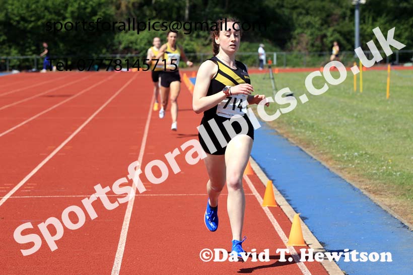 Senior women and under-20s 1500 metres, 2025 North Eastern Track and Field Champs., Shildon, County Durham. Photo: David T. Hewitson/Sports for All Pics